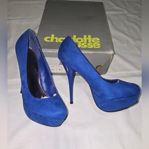 NEW VINTAGE CHARLOTTE RUSSE HEEL